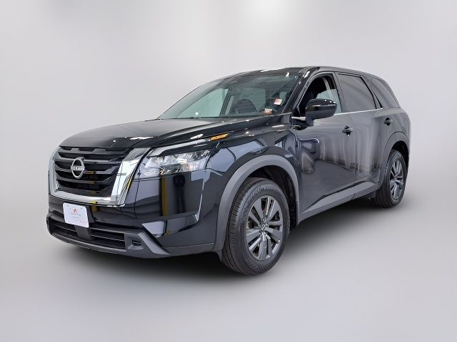 2023 Nissan Pathfinder S