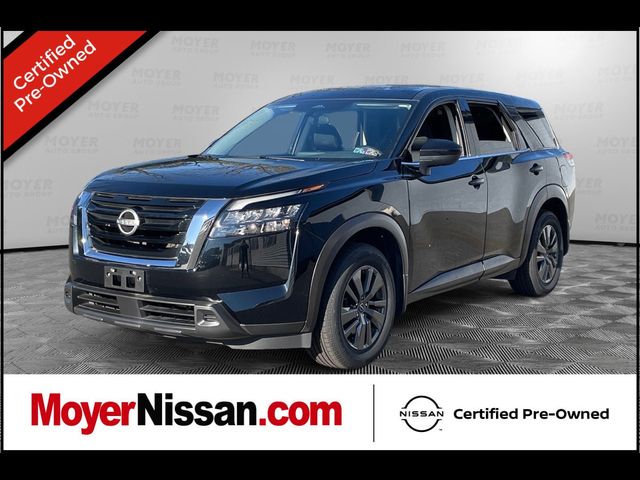 2023 Nissan Pathfinder S