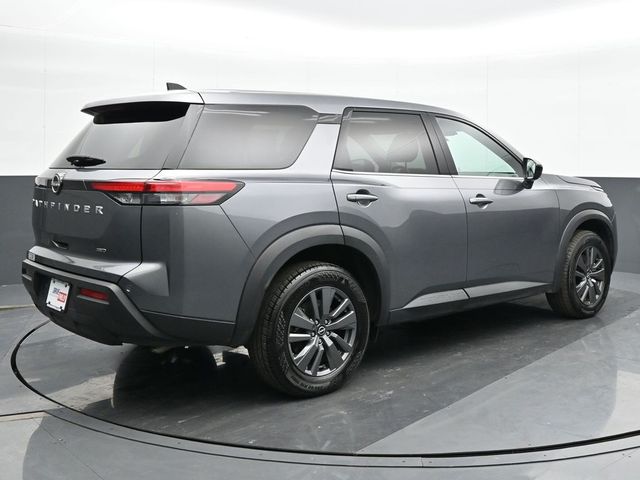 2023 Nissan Pathfinder S