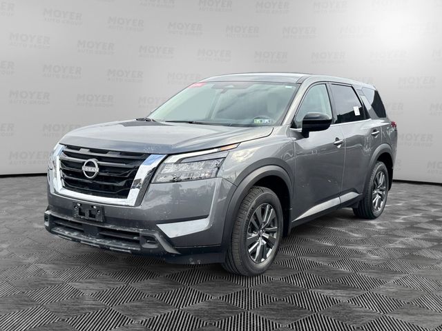 2023 Nissan Pathfinder S