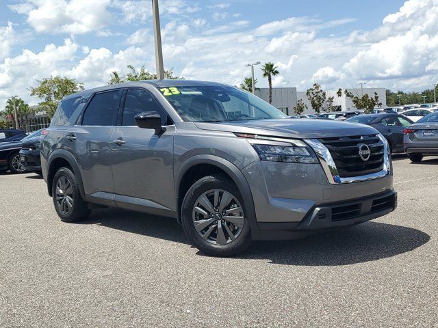 2023 Nissan Pathfinder S