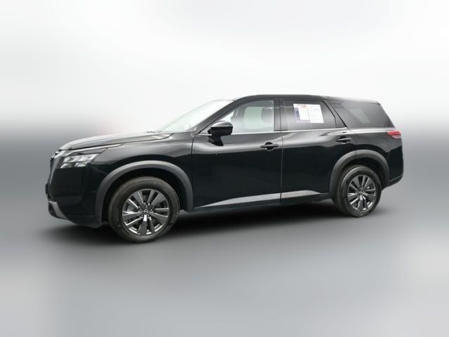 2023 Nissan Pathfinder S