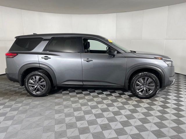 2023 Nissan Pathfinder S