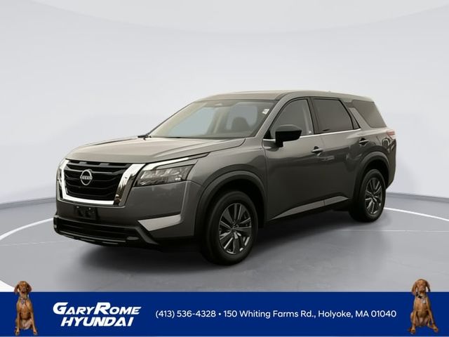 2023 Nissan Pathfinder S