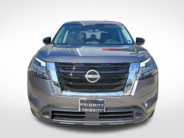 2023 Nissan Pathfinder S