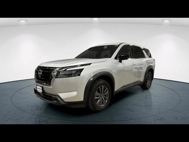 2023 Nissan Pathfinder S