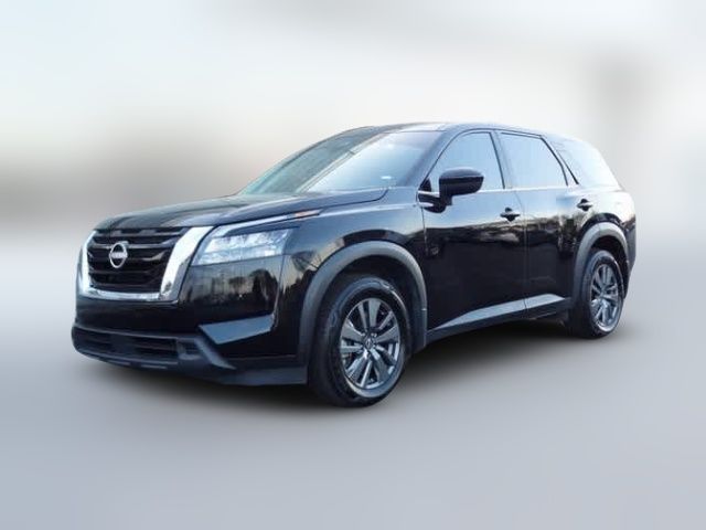 2023 Nissan Pathfinder S