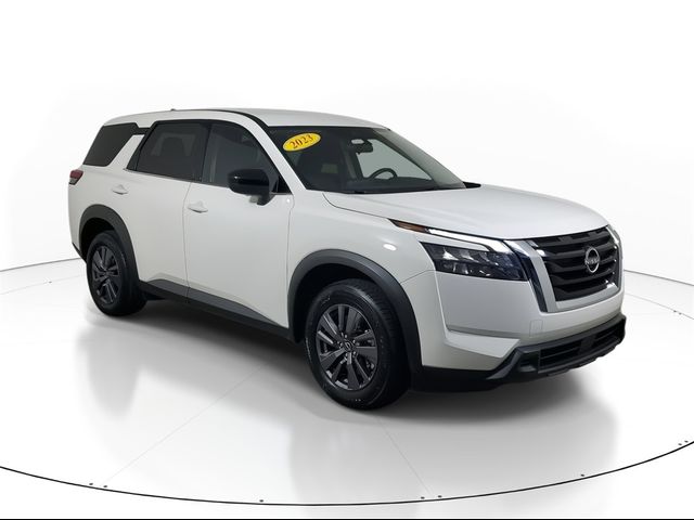 2023 Nissan Pathfinder S