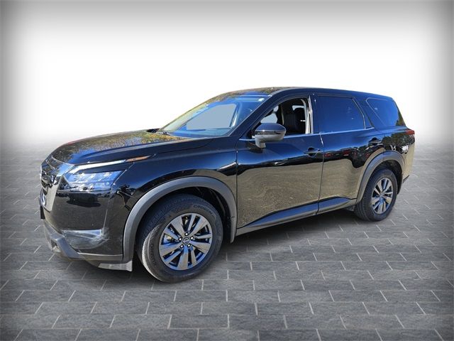 2023 Nissan Pathfinder S