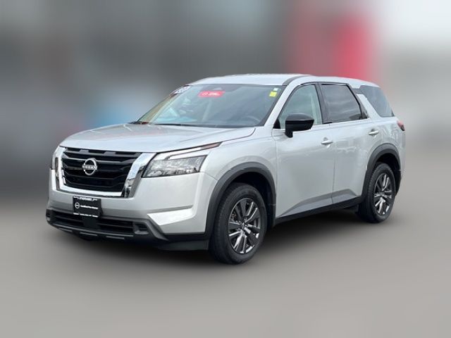 2023 Nissan Pathfinder S