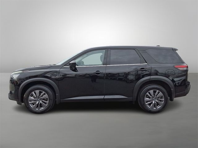 2023 Nissan Pathfinder S