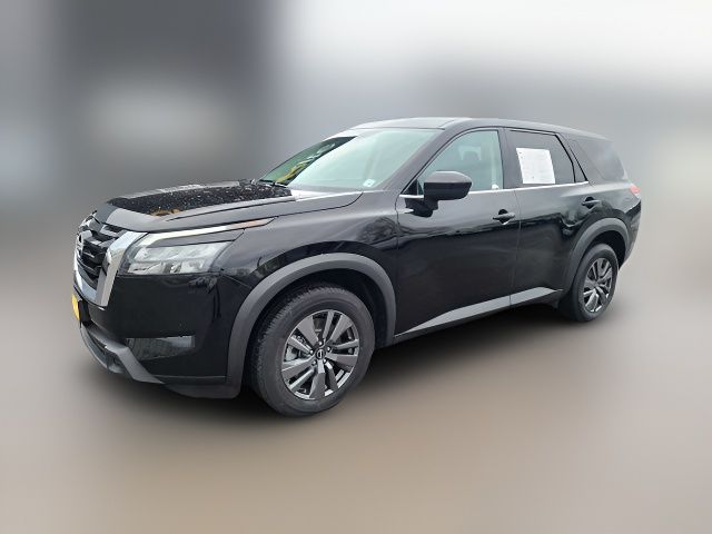 2023 Nissan Pathfinder S