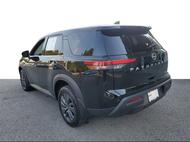 2023 Nissan Pathfinder S