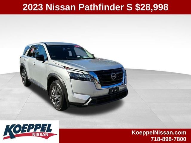 2023 Nissan Pathfinder S