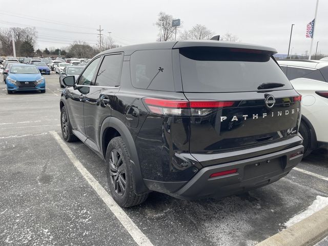 2023 Nissan Pathfinder S