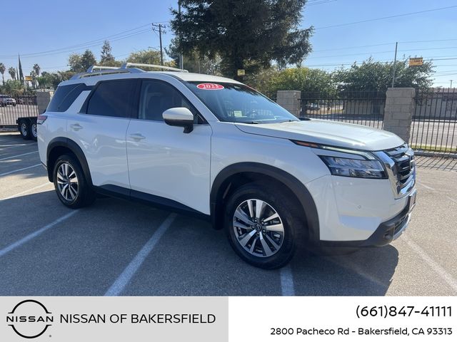 2023 Nissan Pathfinder SL