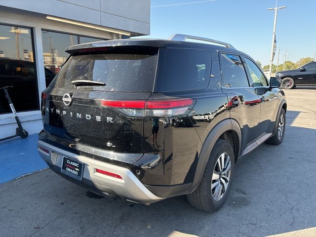 2023 Nissan Pathfinder SL