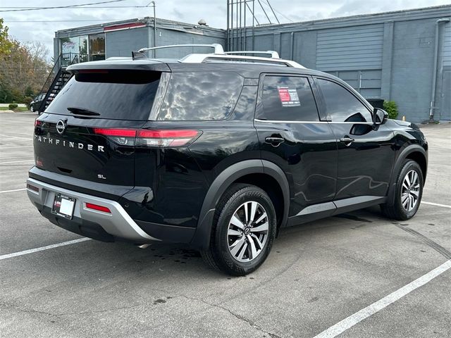 2023 Nissan Pathfinder SL