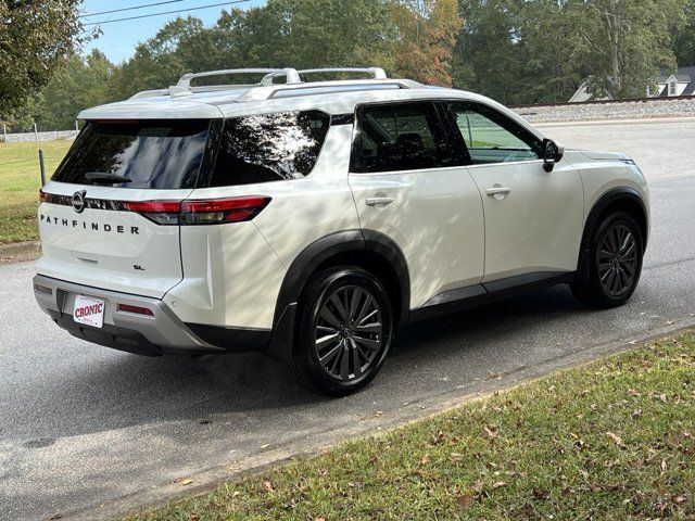 2023 Nissan Pathfinder SL