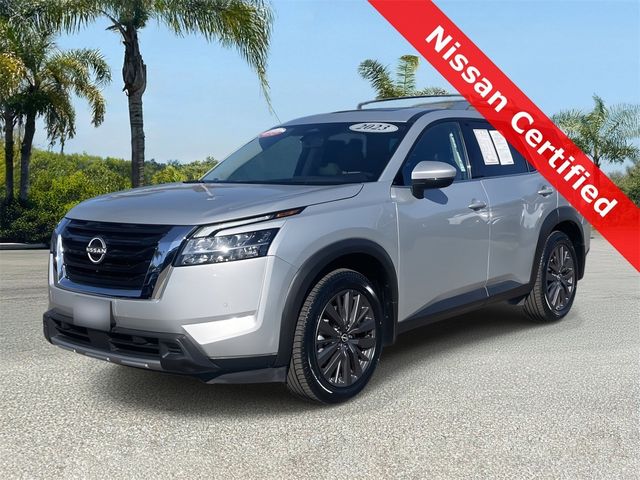 2023 Nissan Pathfinder SL