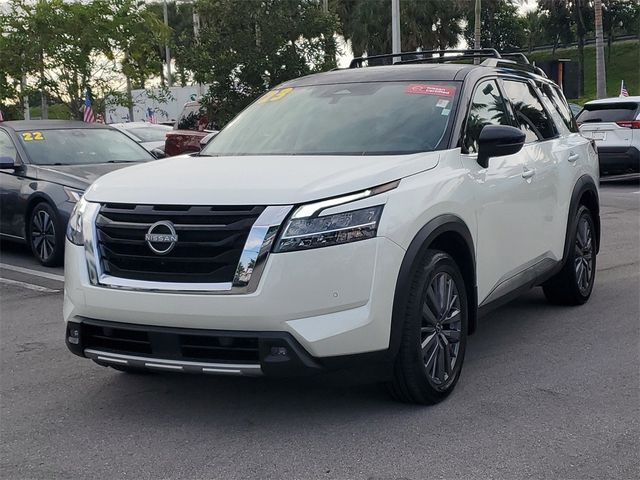 2023 Nissan Pathfinder SL