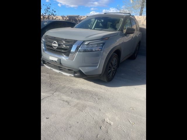 2023 Nissan Pathfinder SL