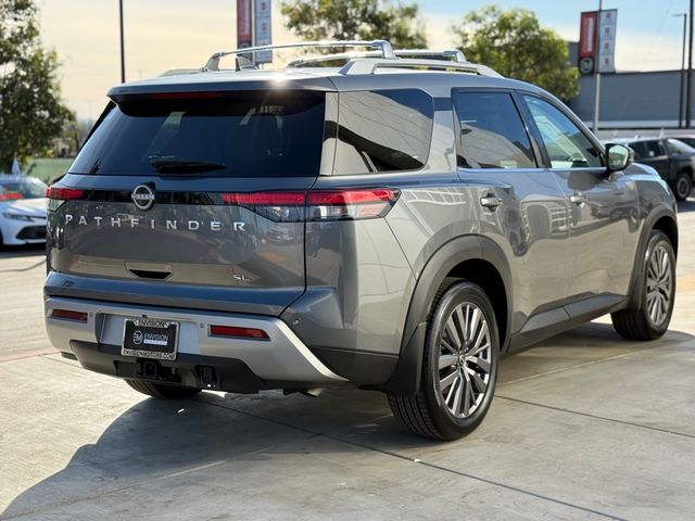 2023 Nissan Pathfinder SL