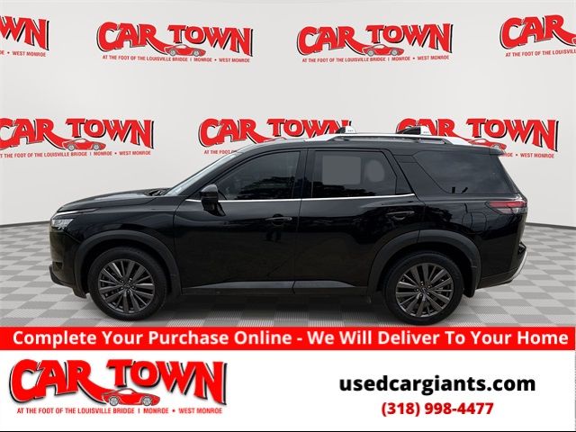 2023 Nissan Pathfinder SL