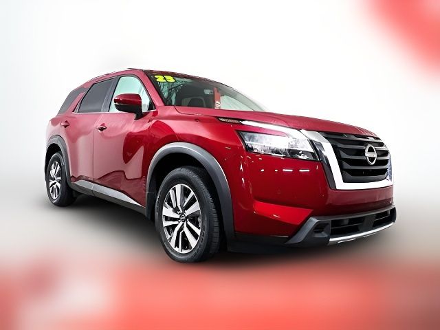 2023 Nissan Pathfinder SL