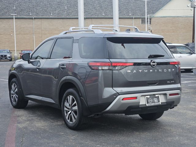 2023 Nissan Pathfinder SL