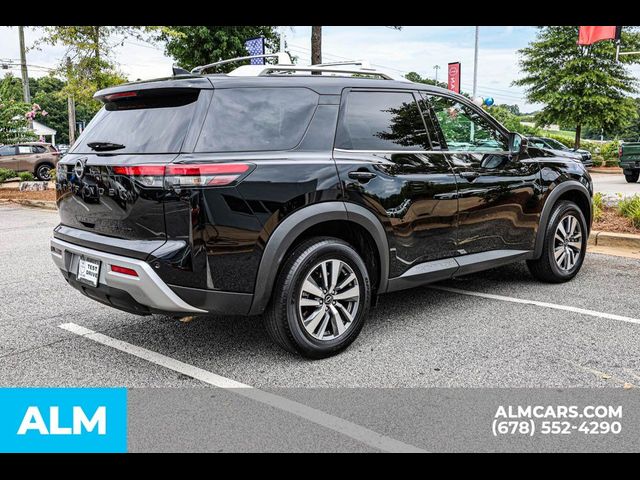 2023 Nissan Pathfinder SL