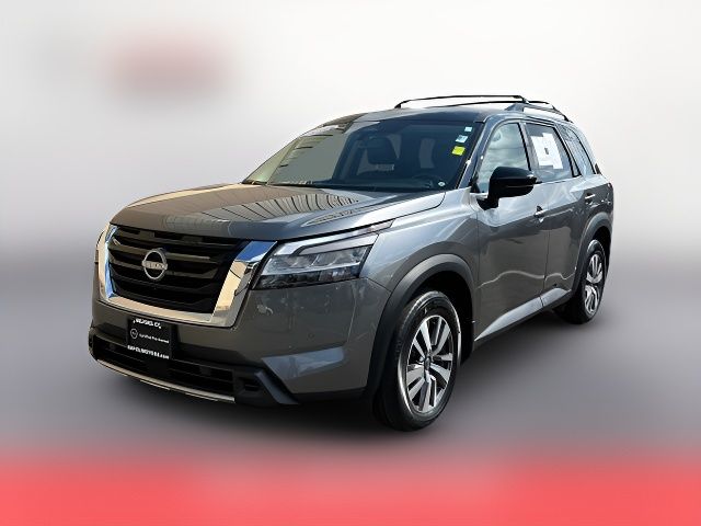 2023 Nissan Pathfinder SL