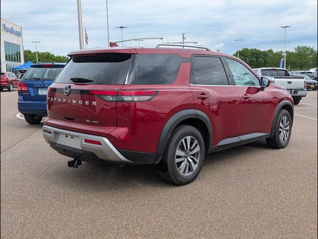2023 Nissan Pathfinder SL