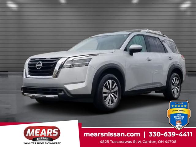 2023 Nissan Pathfinder SL