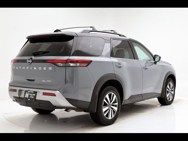 2023 Nissan Pathfinder SL