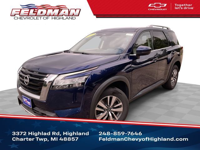 2023 Nissan Pathfinder SL
