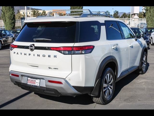 2023 Nissan Pathfinder SL