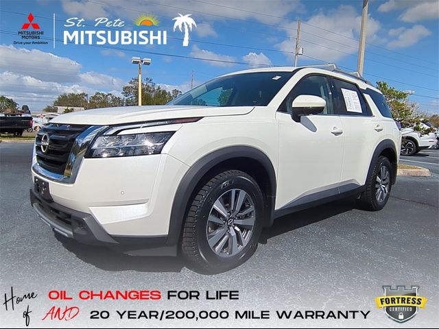 2023 Nissan Pathfinder SL