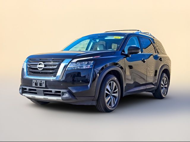 2023 Nissan Pathfinder SL