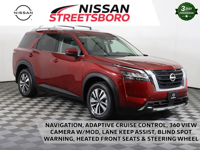 2023 Nissan Pathfinder SL