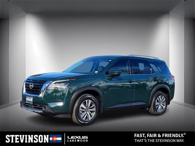 2023 Nissan Pathfinder SL