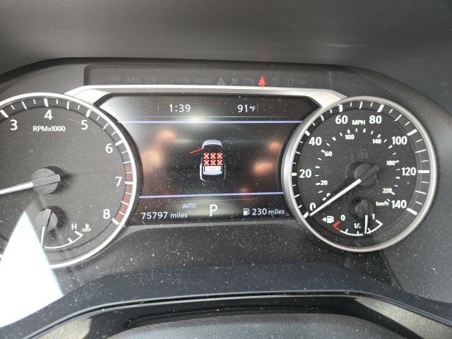 2023 Nissan Pathfinder SL
