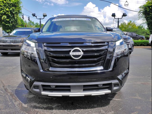 2023 Nissan Pathfinder SL