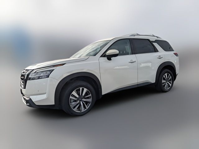 2023 Nissan Pathfinder SL