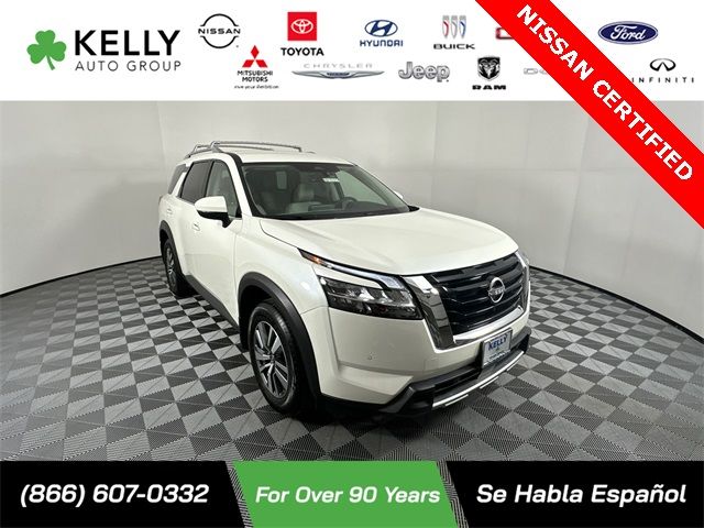 2023 Nissan Pathfinder SL