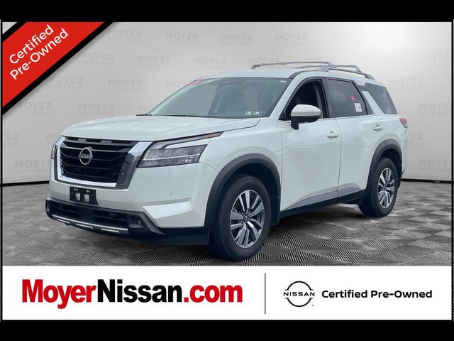 2023 Nissan Pathfinder SL