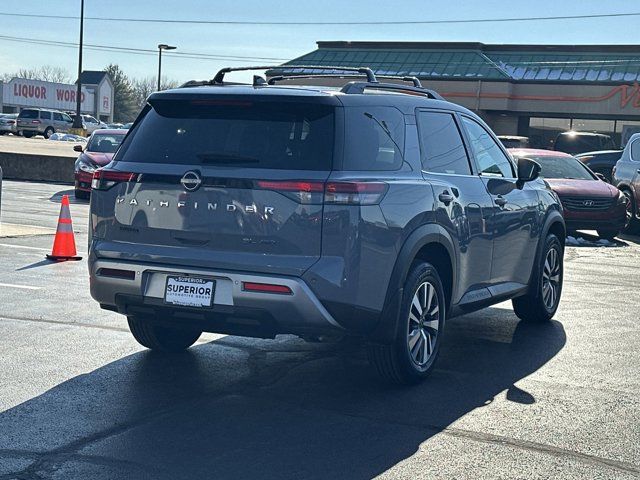 2023 Nissan Pathfinder SL