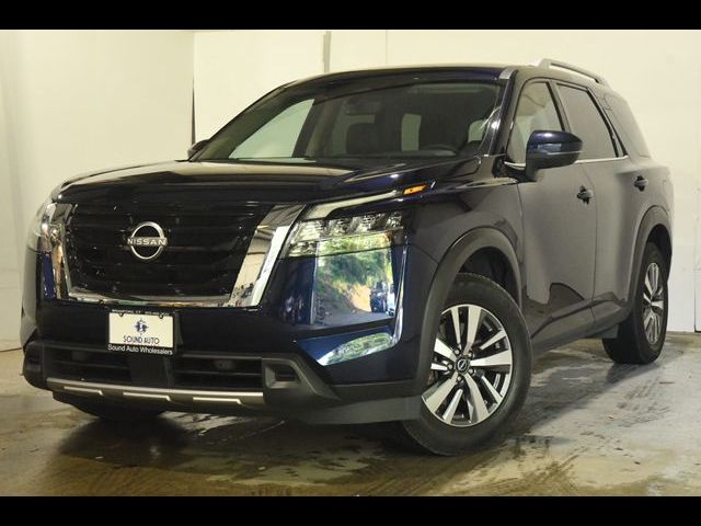 2023 Nissan Pathfinder SL