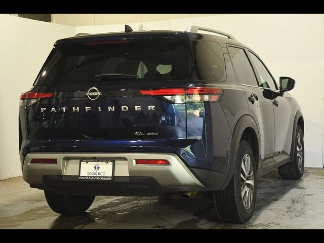 2023 Nissan Pathfinder SL