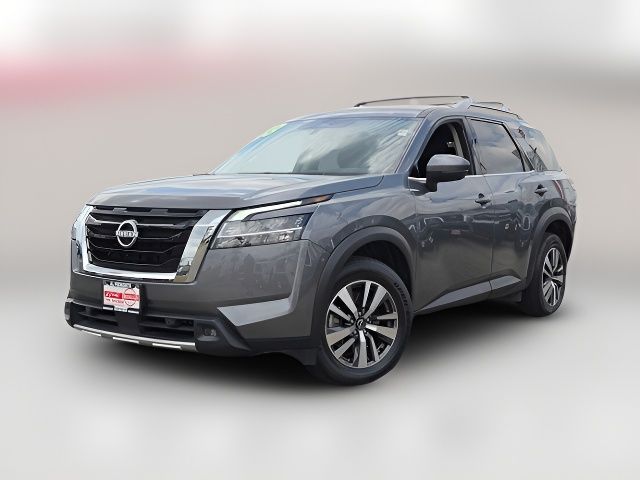 2023 Nissan Pathfinder SL